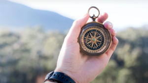 Guiding compass